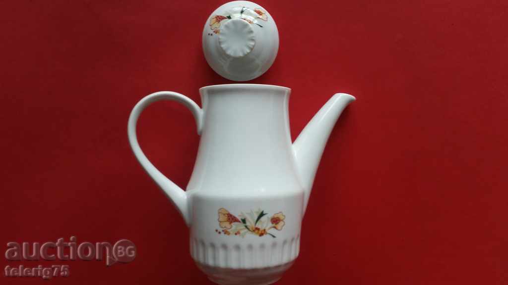 Beautiful Old Retro Tea from Quality Romanian Porcelain