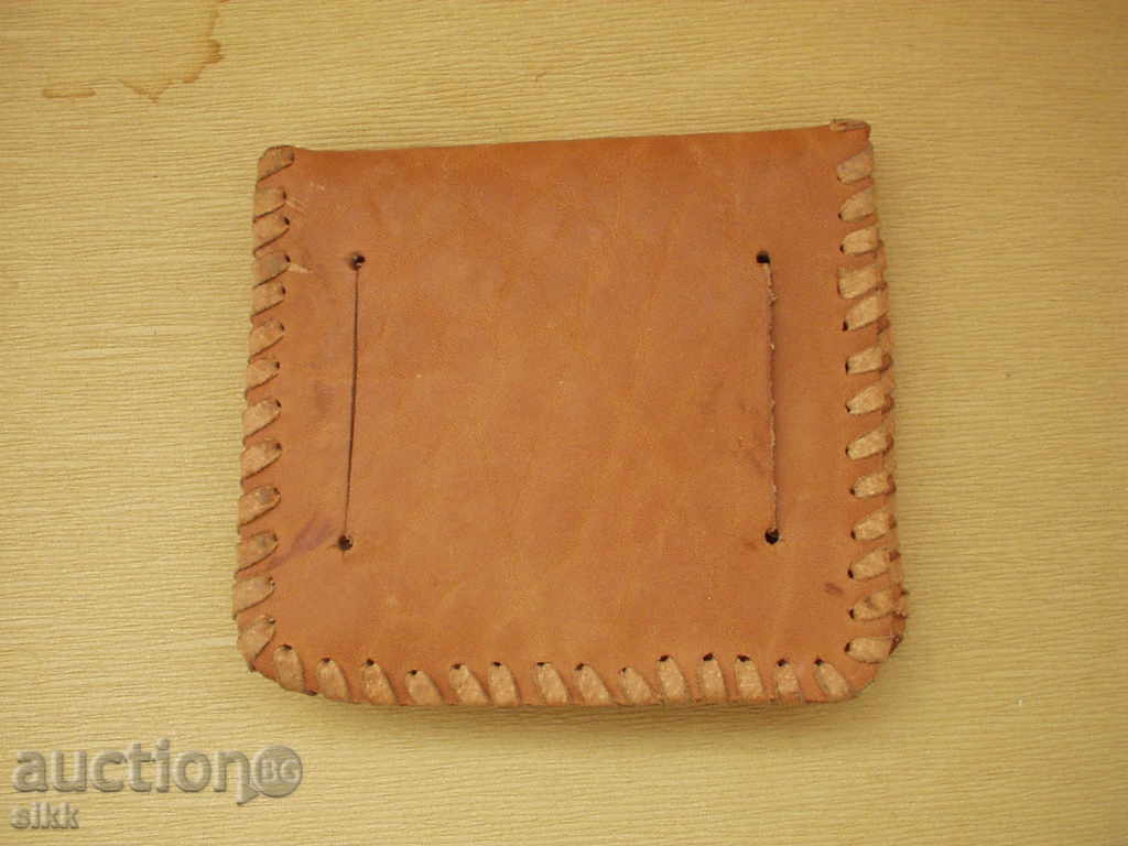 Leather belt wallet with price 10.00 BGN | € 5.11 Leather belt wallet with price 10.00 BGN | € 5.11