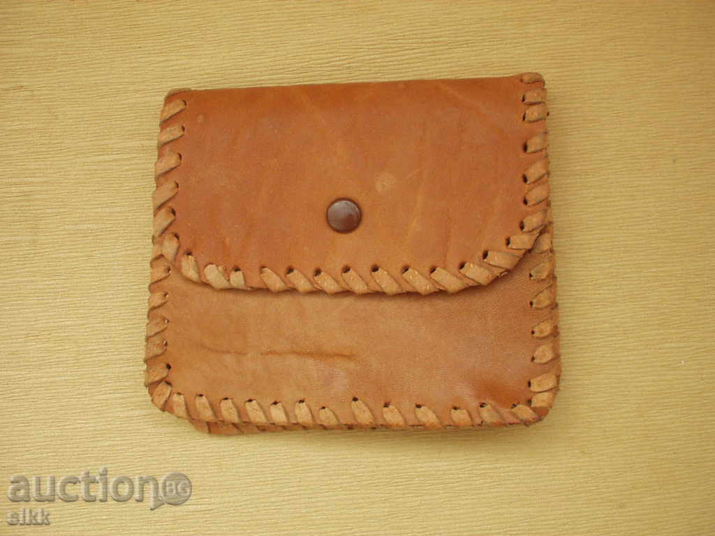 Leather belt wallet