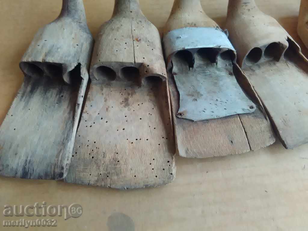 Lot 7 palmarkers palm tree wooden sickle - 5 Lot 7 palmarkers palm tree wooden sickle - 5