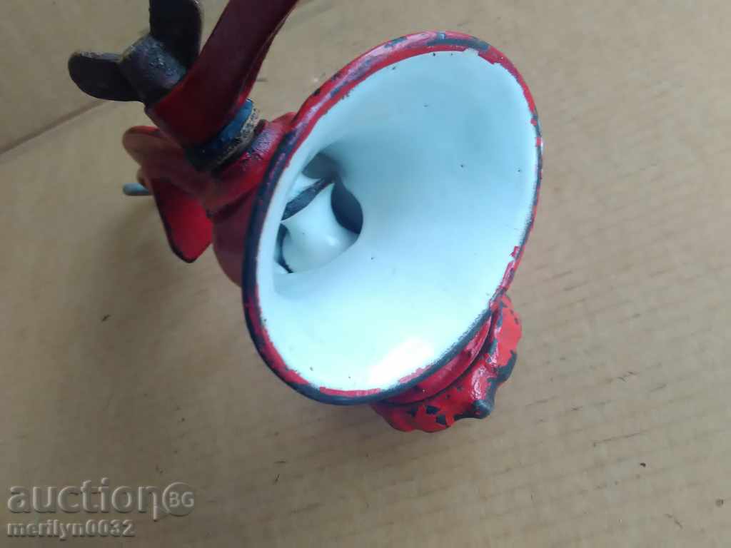 Delivery of An old meat grinder, a milling machine Delivery of An old meat grinder, a milling machine