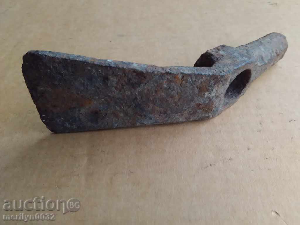 Auction  Renaissance Teslas, Instrument, Instruments