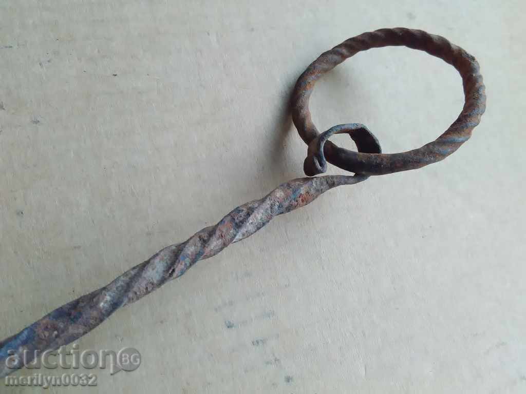 Ugribka ειδικό εργαλείο πλαστά σφυρήλατο σίδερο κορυφή με τιμή 55.00 BGN | € 28.12 Ugribka ειδικό εργαλείο πλαστά σφυρήλατο σίδερο κορυφή με τιμή 55.00 BGN | € 28.12