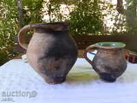 old pots -2pcs
