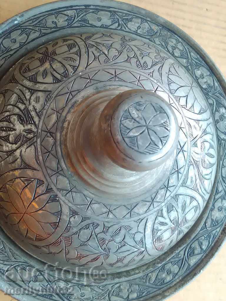 Οθωμανικό καζάνι με κασσίτερο με χαρακτικά και καπάκι χάλκινο χάλκινο σκεύος με τιμή 433.00 BGN | € 221.39