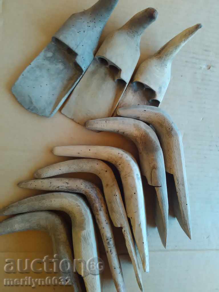 Auction Lot 10 palmarkers palm tree the wooden sickle Auction Lot 10 palmarkers palm tree the wooden sickle