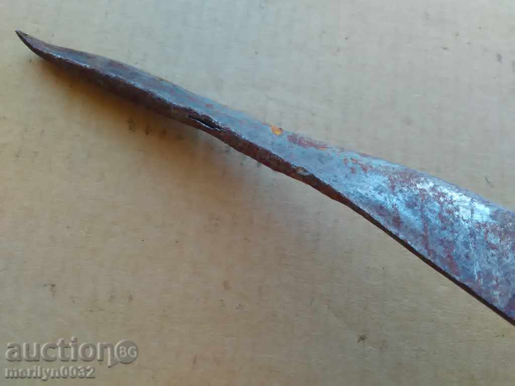 Delivery of Old butcher, knife, knife Delivery of Old butcher, knife, knife