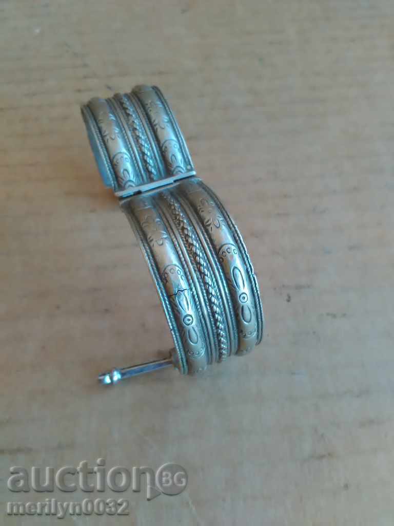 Auction  Renaissance silver bracelet, jewel, jewelery, ornament, costume