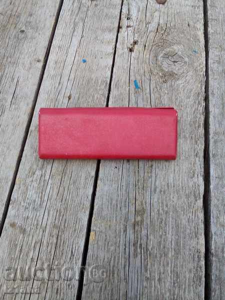 Δημοπρασία Παλιά θήκη για γυαλιά Δημοπρασία Παλιά θήκη για γυαλιά