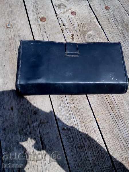 Auction Old nurse for nuggets Auction Old nurse for nuggets