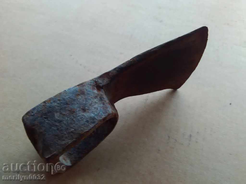 Forged chap, hoe, agricultural instrument, wrought iron with price 24.00 BGN | € 12.27 Forged chap, hoe, agricultural instrument, wrought iron with price 24.00 BGN | € 12.27