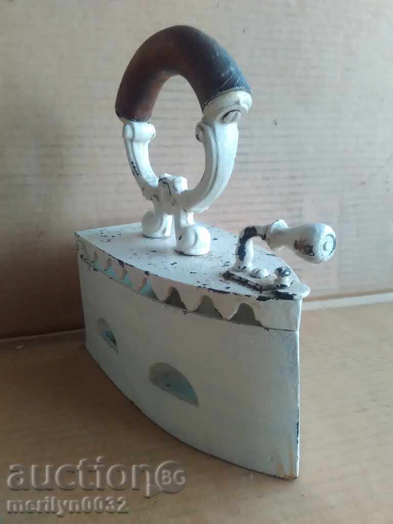 Iron on fire - 7 Iron on fire - 7