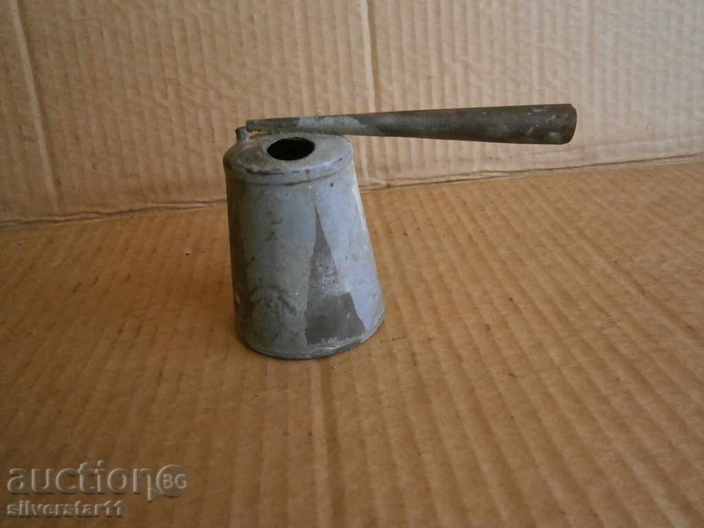 old atomizer with price 10.00 BGN | € 5.11 old atomizer with price 10.00 BGN | € 5.11