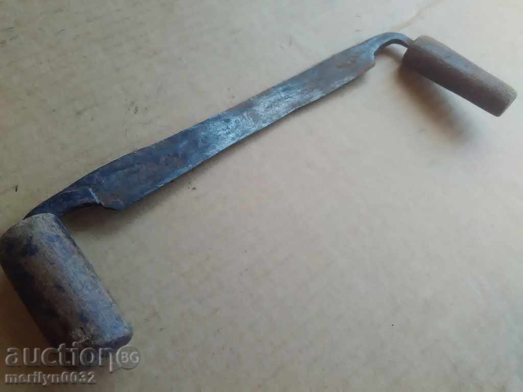Auction Old forged ruff tool wrought iron wooden planer Auction Old forged ruff tool wrought iron wooden planer