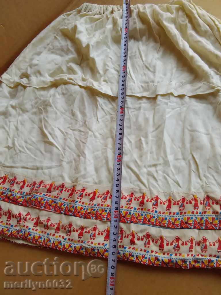 Παλιά κεντημένη πουκαμίσα, χειροποίητη υφαντή φούστα, κεντημένη με μετάξι, παραδοσιακή φορεσιά - 5