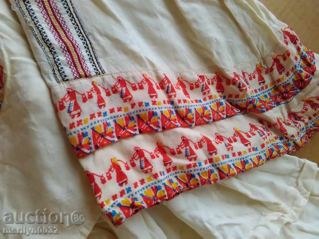 Παλιά κεντημένη πουκαμίσα, χειροποίητη υφαντή φούστα, κεντημένη με μετάξι, παραδοσιακή φορεσιά - 6