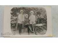 Παλιές κάρτες φωτογραφικών γυναικών επίσημες παραγγελίες