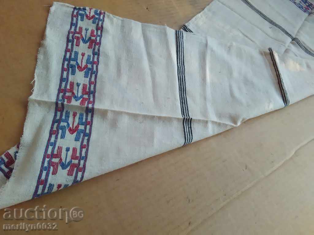 An old hand-woven cloth embroidery - 6 An old hand-woven cloth embroidery - 6
