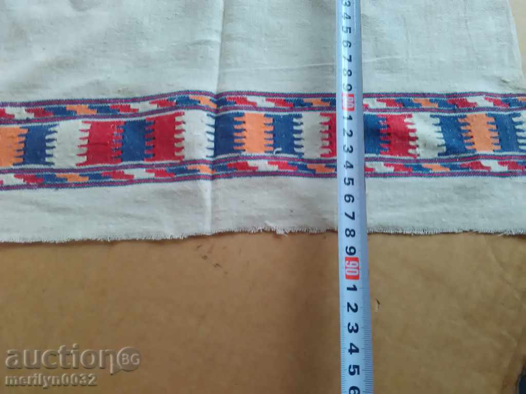 Delivery of An old hand-woven cloth embroidery Delivery of An old hand-woven cloth embroidery