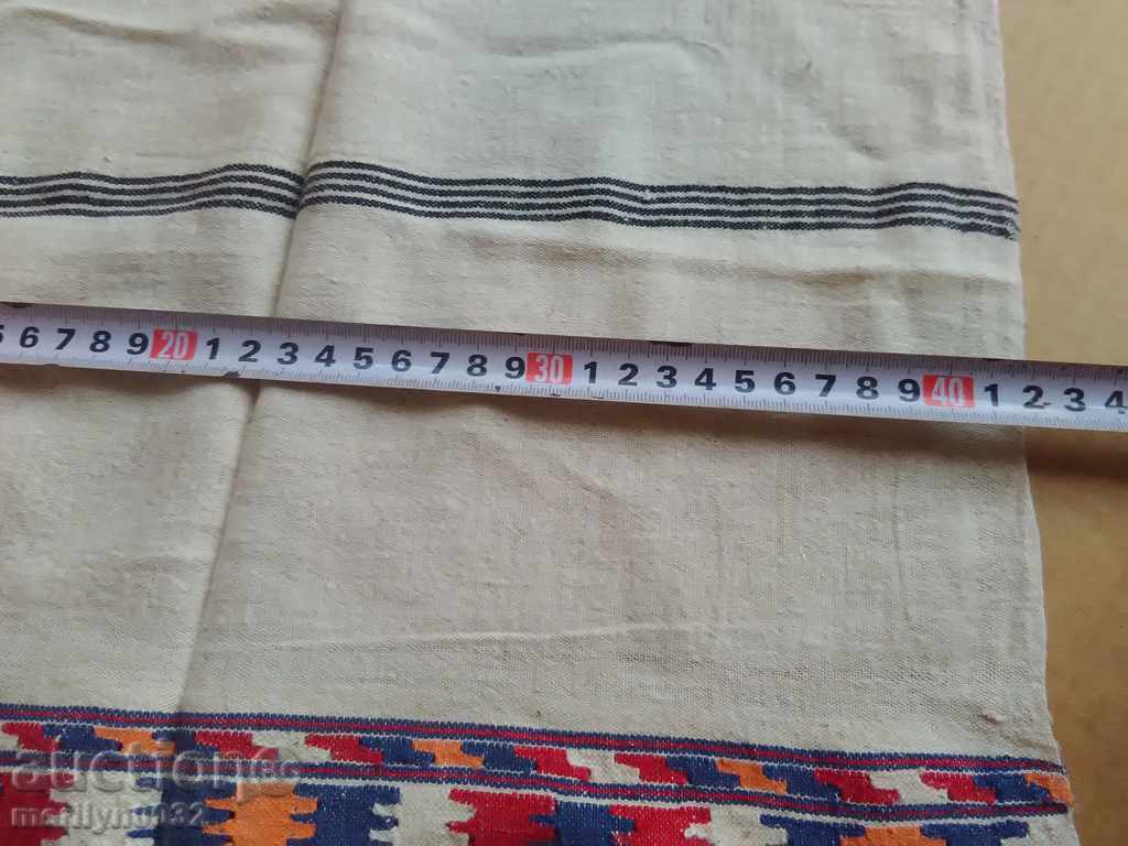 An old hand-woven cloth embroidery - 5 An old hand-woven cloth embroidery - 5