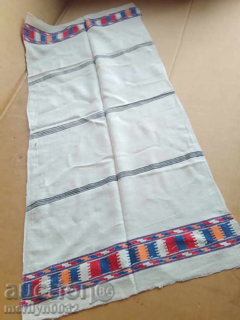 An old hand-woven cloth embroidery - 6 An old hand-woven cloth embroidery - 6