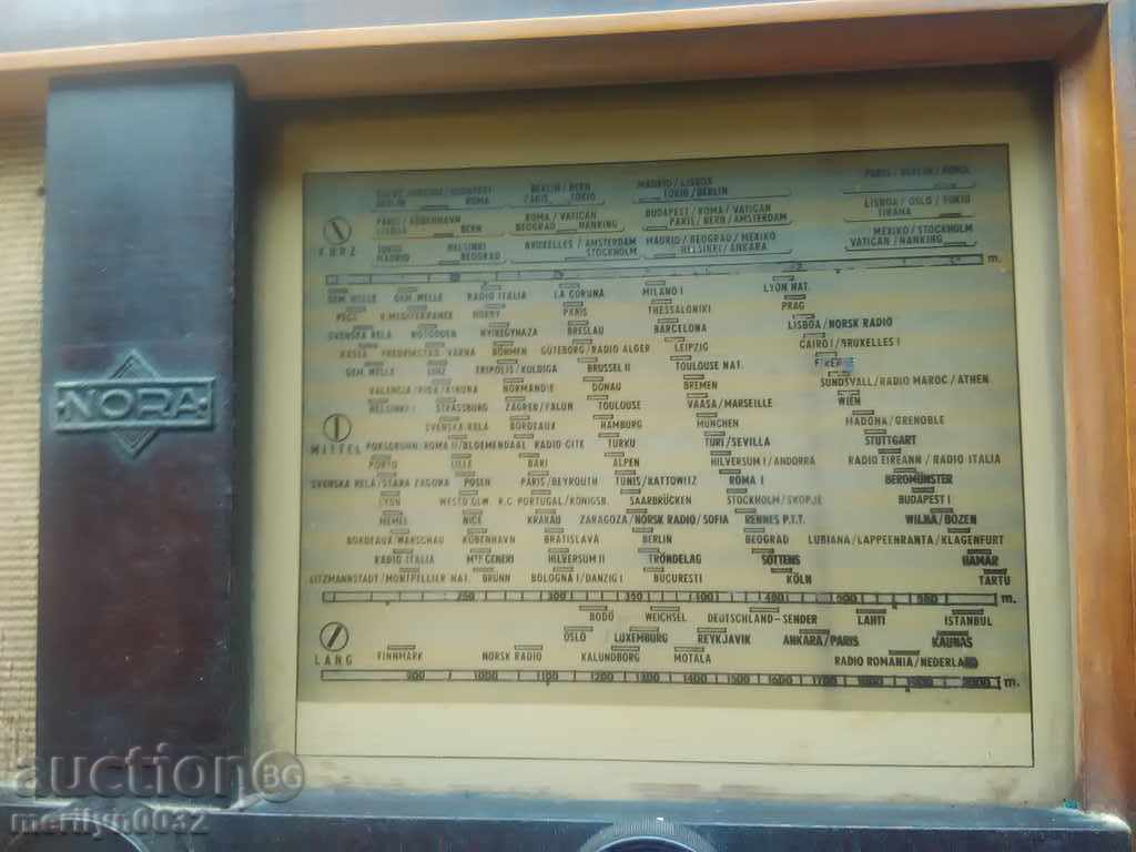 Old radio Nora, radio, lamp with price 279.00 BGN | € 142.65 Old radio Nora, radio, lamp with price 279.00 BGN | € 142.65