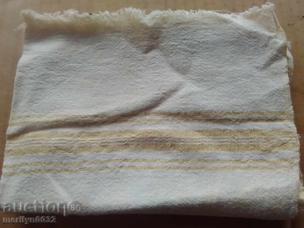 Delivery of An old hand-woven cloth embroidery