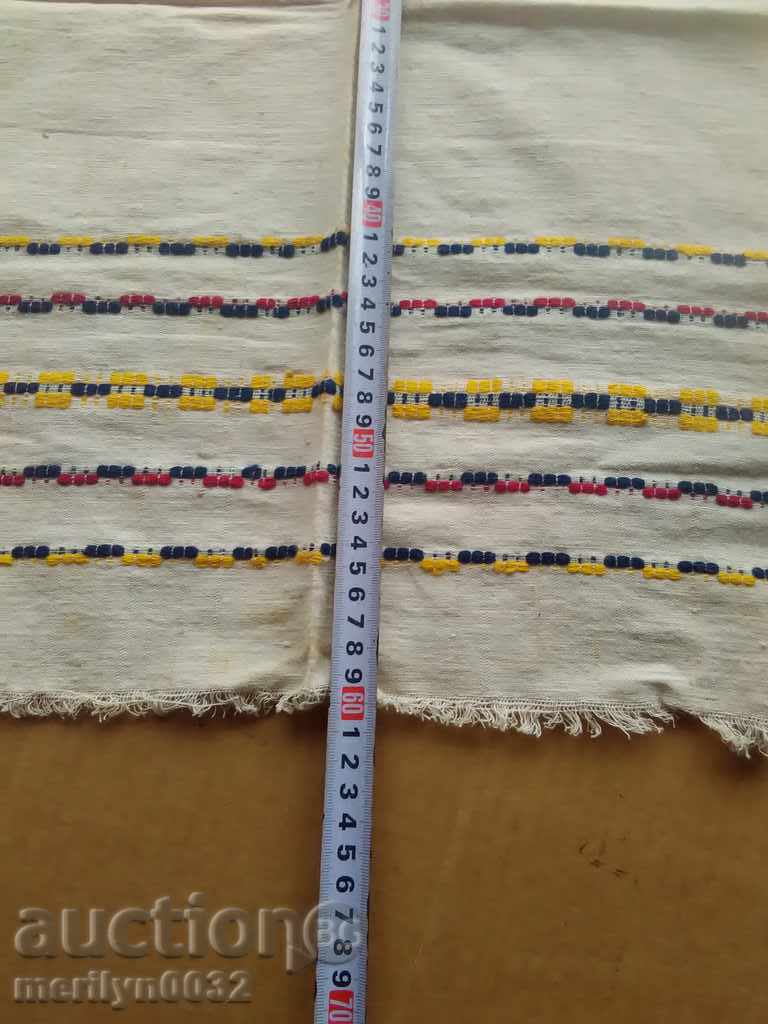 Auction An old hand-woven cloth embroidery Auction An old hand-woven cloth embroidery