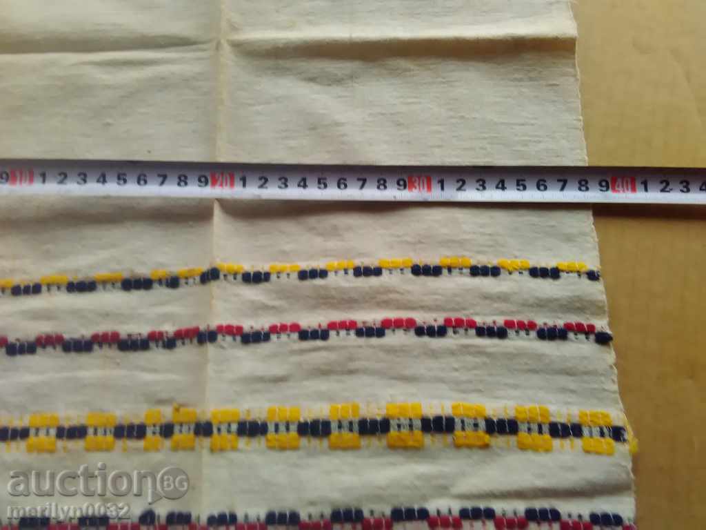 Delivery of An old hand-woven cloth embroidery Delivery of An old hand-woven cloth embroidery