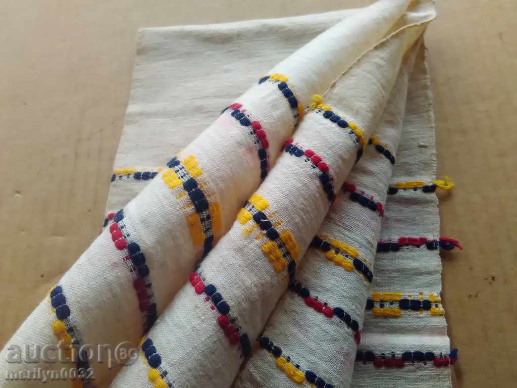 An old hand-woven cloth embroidery - 7 An old hand-woven cloth embroidery - 7