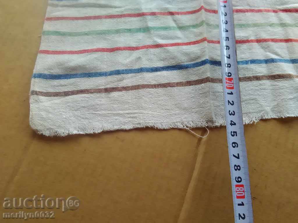 Auction  An old hand-woven cloth embroidery