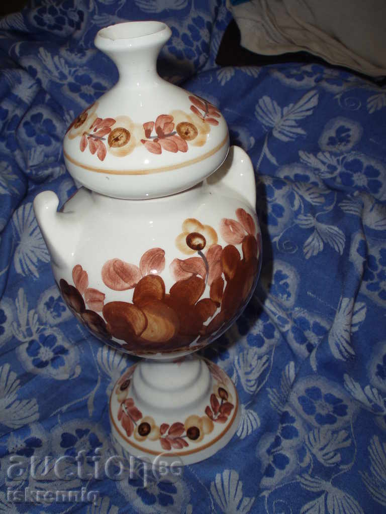 Porcelain-Vase-Kana-Statuette-Polish