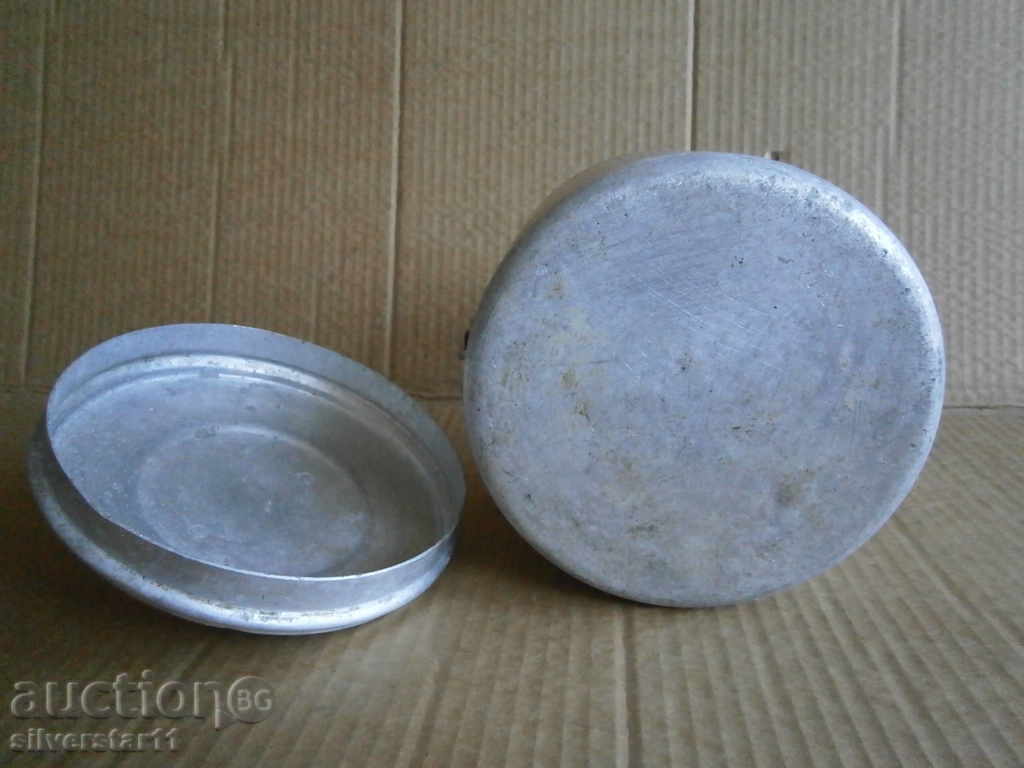 Aluminum food container WW1 WW2 - 6 Aluminum food container WW1 WW2 - 6