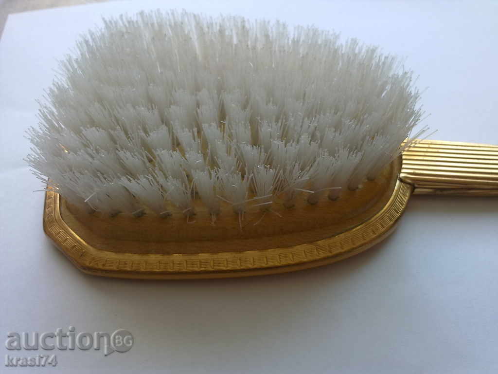 Аукцион Стара позлатена четка