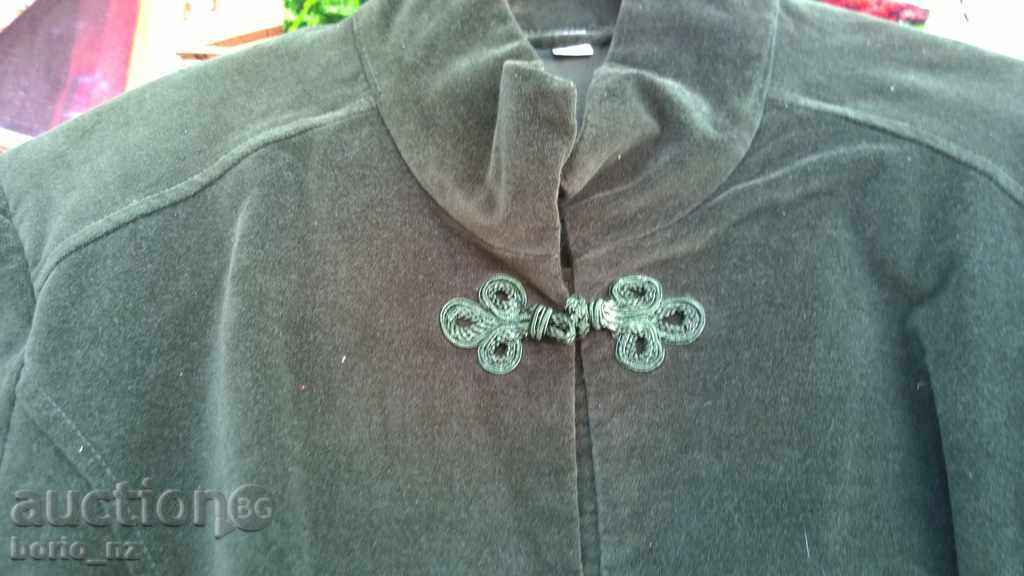 8194. RETRO URBAN CLOTHING NOSIA with price 18.00 BGN | € 9.20