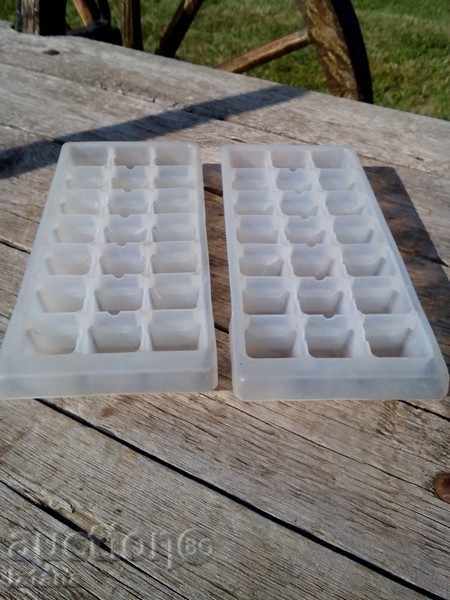 Έντυπα για πάγο με τιμή 4.00 BGN | € 2.05 Έντυπα για πάγο με τιμή 4.00 BGN | € 2.05