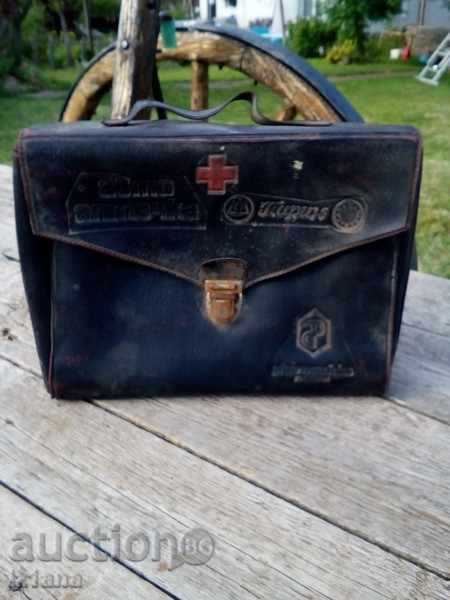 An old car first aid kit