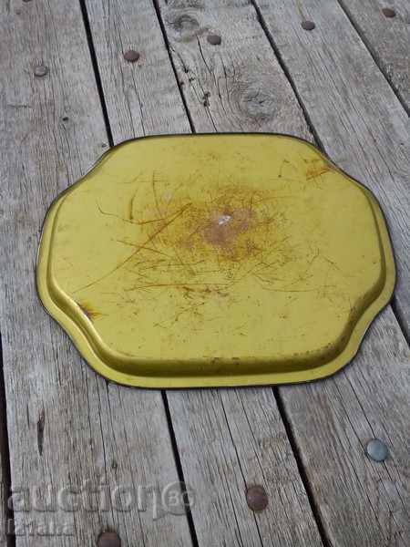 Delivery of Old tray Delivery of Old tray