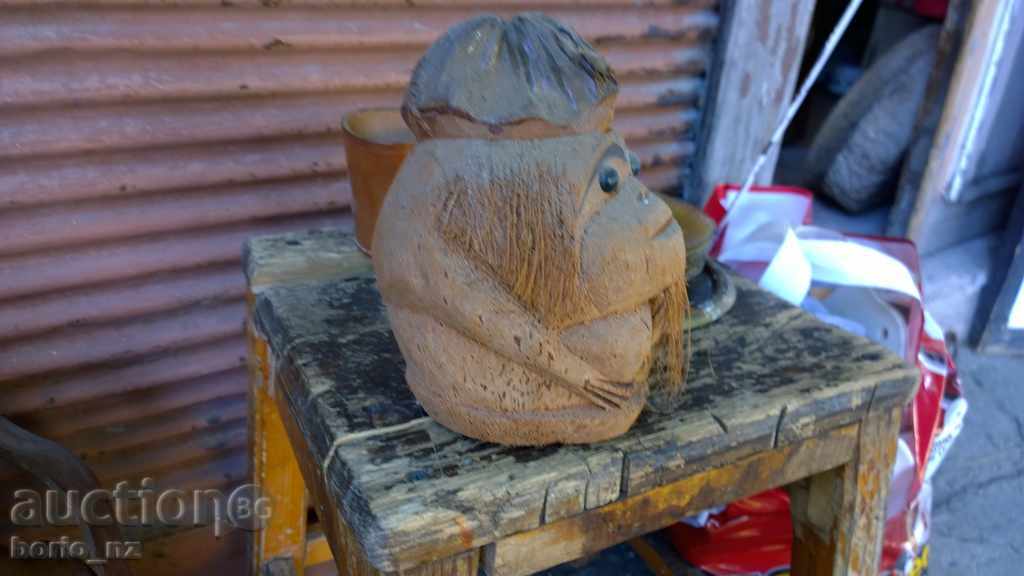 8289. МАЙМУНКА ОТ КОКОСОВ ОРЕХ ДЪРВОРЕЗБА с цена 13.00 лв. | € 6.65 8289. МАЙМУНКА ОТ КОКОСОВ ОРЕХ ДЪРВОРЕЗБА с цена 13.00 лв. | € 6.65