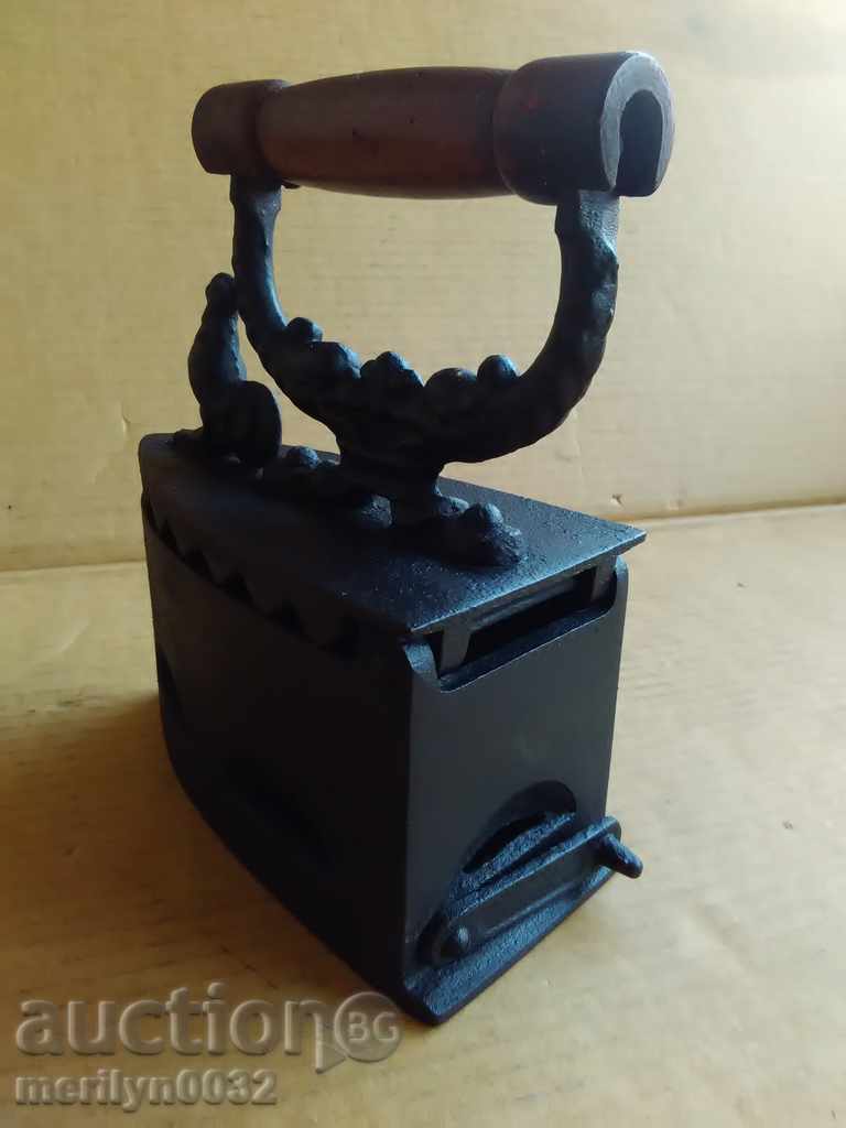 Παράδοση Σίδερο στην πυρκαγιά Παράδοση Σίδερο στην πυρκαγιά