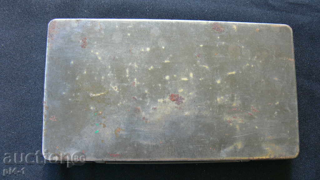 STAR LAMARINE BOX with price 10.00 BGN | € 5.11 STAR LAMARINE BOX with price 10.00 BGN | € 5.11