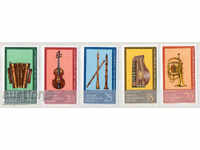 1977. ΛΔΓ. Μουσικά όργανα. Μουσείο εκθέματα.