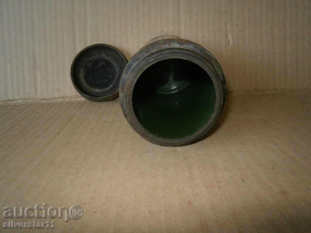 Delivery of box tube zip Delivery of box tube zip