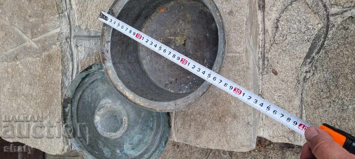 Old copper pot - 5 Old copper pot - 5