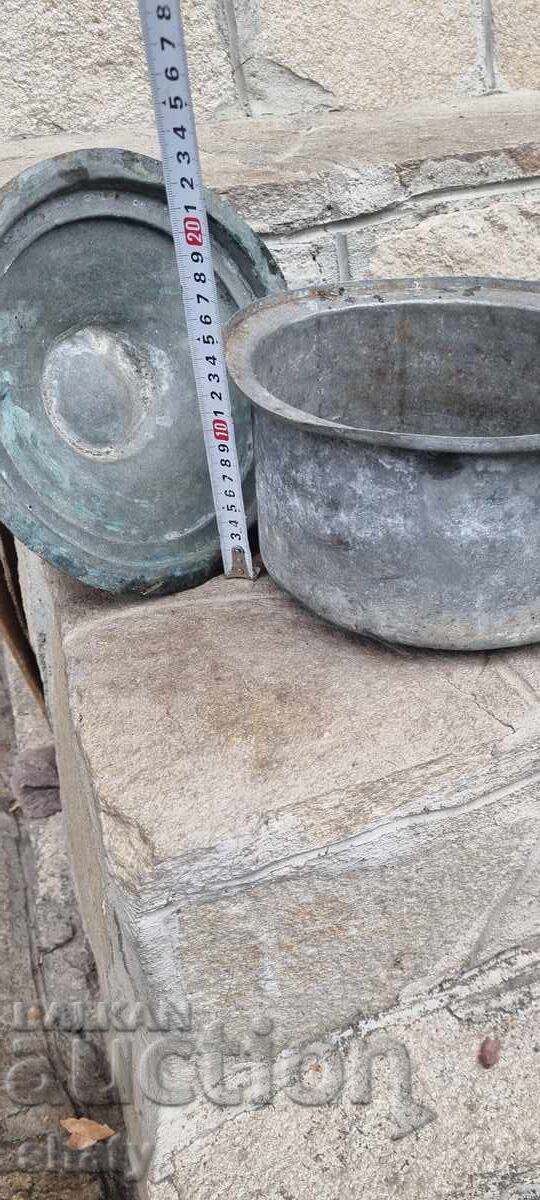 Old copper pot - 6 Old copper pot - 6