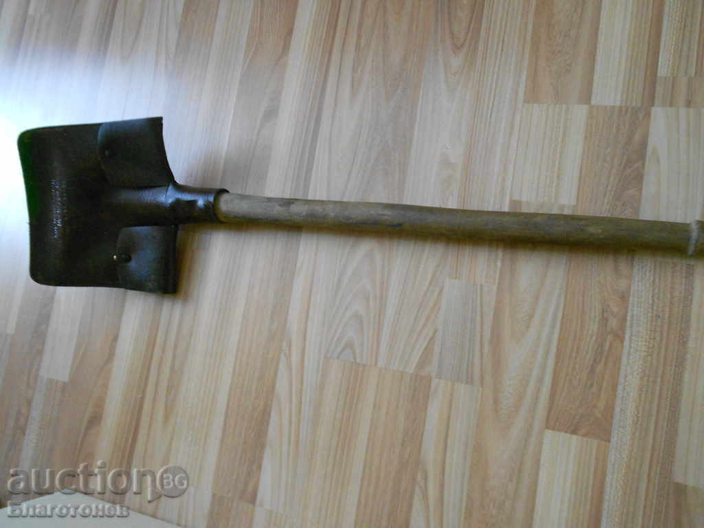 Auction Old car shovel Auction Old car shovel