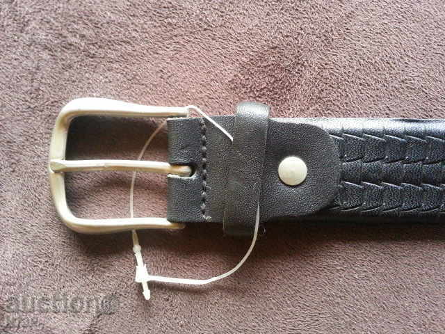 Auction  BELT COLLARS