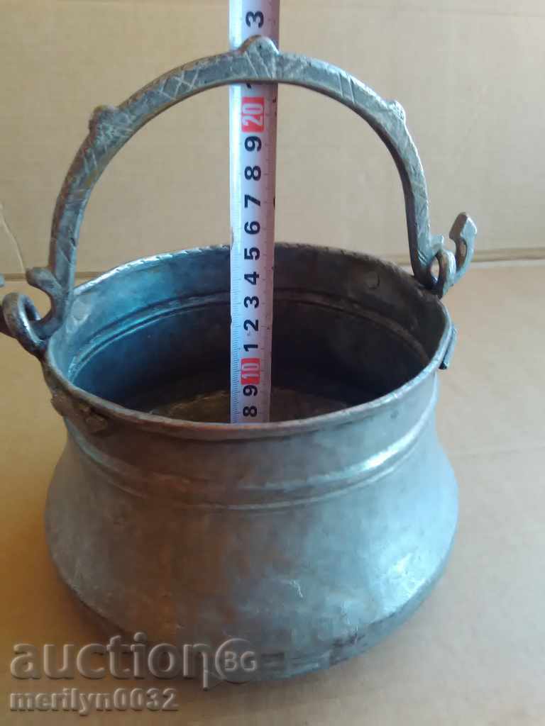 Auction  Tinned boiler, baker, water tank, copper copper pot