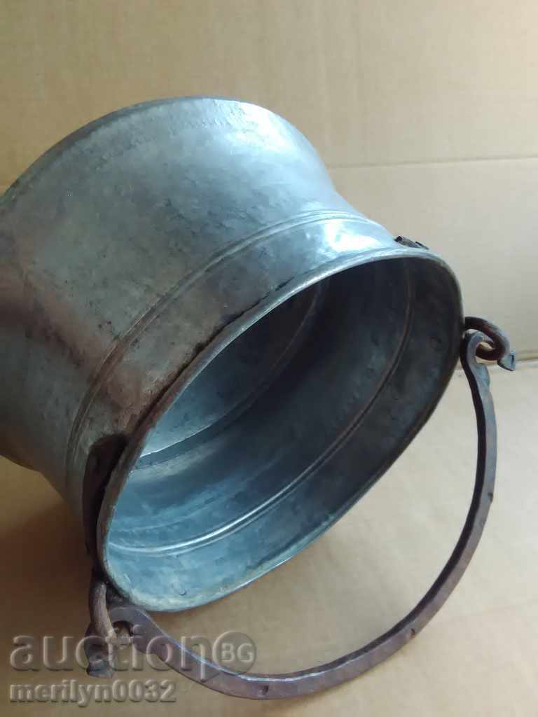 Tinned boiler, baker, water tank, copper copper pot with price 69.00 BGN | € 35.28 Tinned boiler, baker, water tank, copper copper pot with price 69.00 BGN | € 35.28