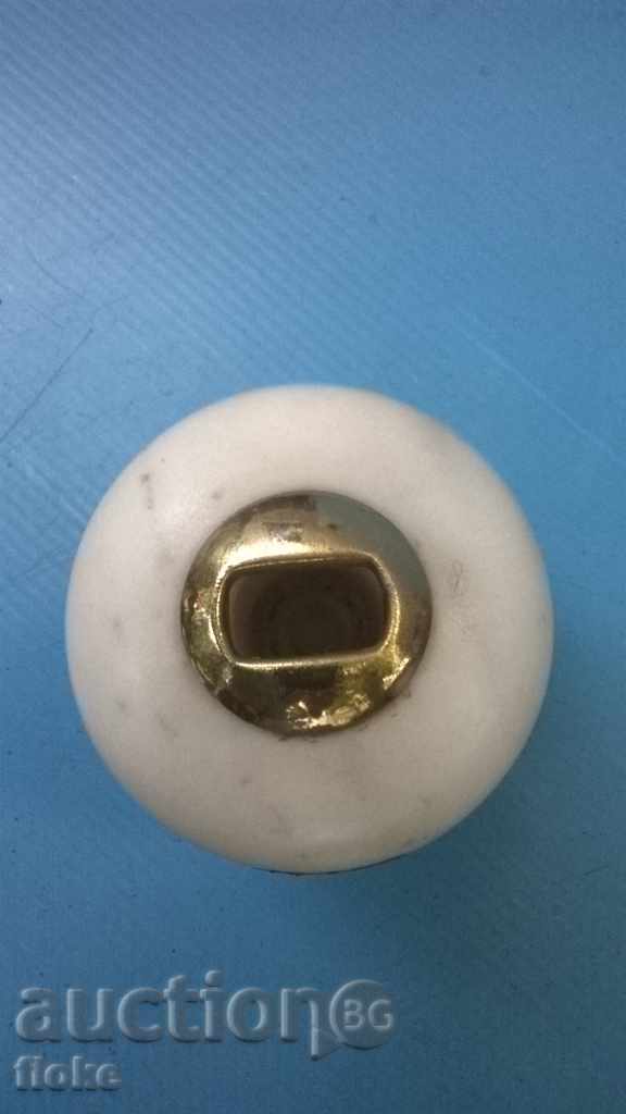 Marble lighter stand with price 12.00 BGN | € 6.14 Marble lighter stand with price 12.00 BGN | € 6.14